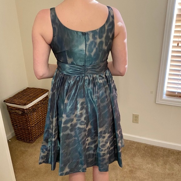 Teri Jon Cocktail Bubble Hem Dress Sz. 6 - Picture 2 of 3